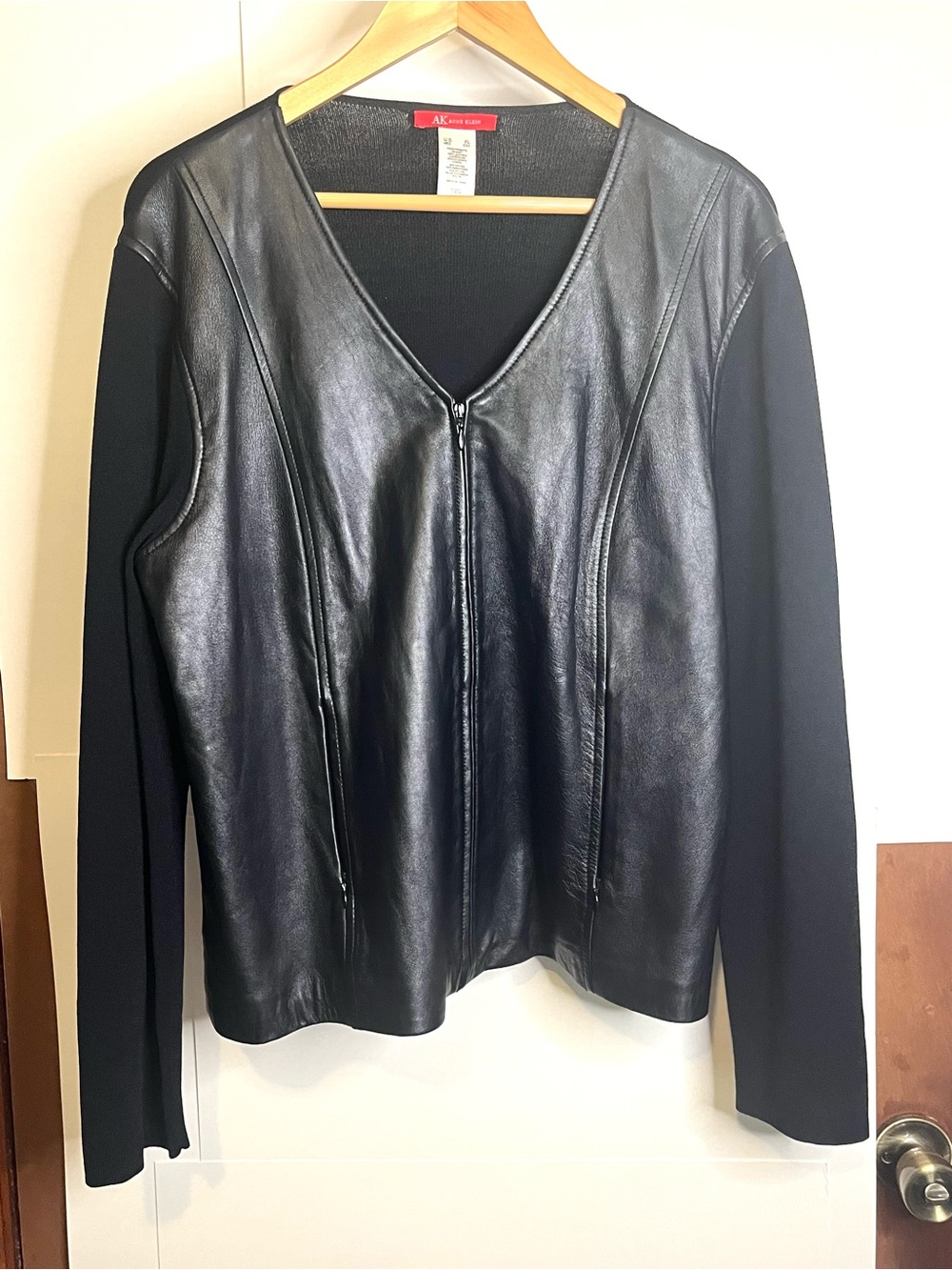 Anne Klein (VTG XL, Fits M) Black Genuine Leather & Knit Mixed Media Jacket